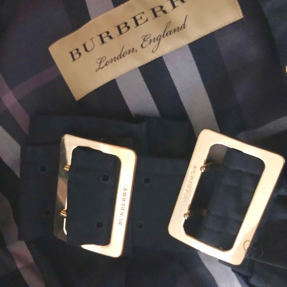 Limited edition BURBERRY classic Trench Coat super gold buckle - Picture 3 of 14